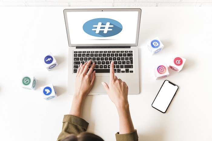 community manager